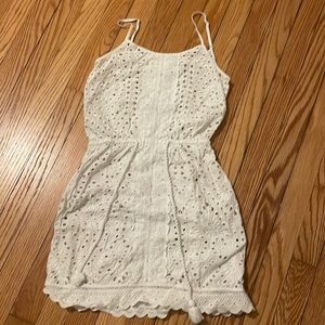 Vineyard Vines womens XXS white swim cover up!